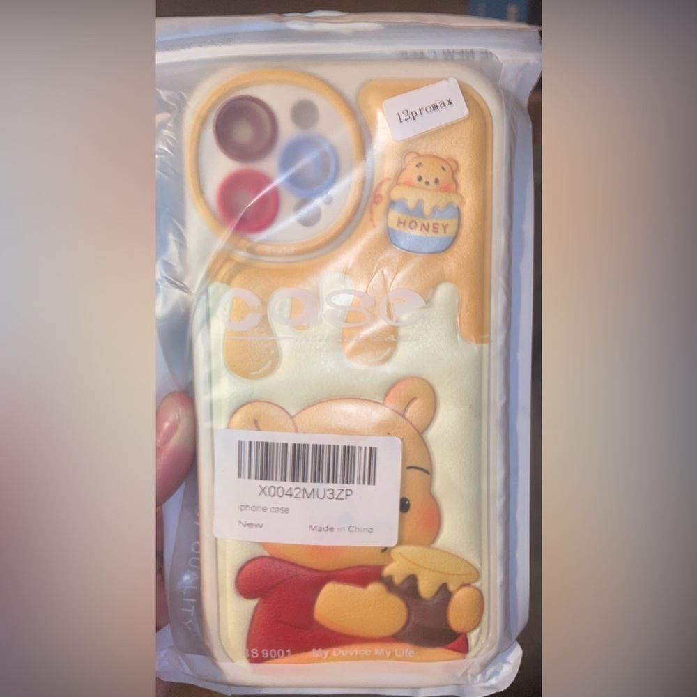 NEW /NIP Pooh Bear Iphone 12 Pro Case-03 *make offers* - Picture 4 of 7